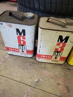 Predám staré plechovky od oleja. - 2