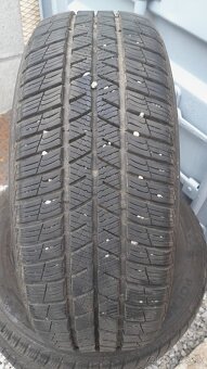 Predam zimne pneu Barum 185/60 r15 - 2