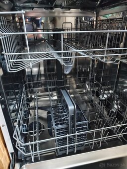 Umývačka riadu -Hoover - 2