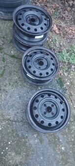 Predam plechove disky - 2