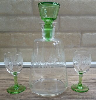 Retro karafa + 2 štamperlíky - 2