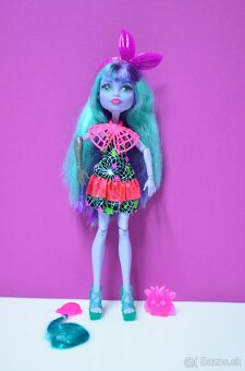 Monster High bábika Twyla a doplnky... - 2