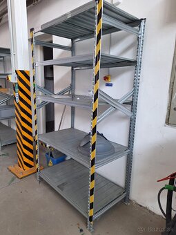 Regal plechovy maly - 2