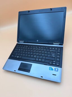 Notebook 14" HP.Intel i5-M520 2x2,40GHz.8gb ram.240gb SSD - 2