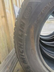 Zimné pneu 235/65R17 - 2