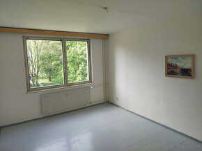 Ponúkame na predaj 2 izbový byt v Trenčianskych Tepliciach - 2