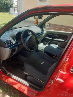 Clio II - 2