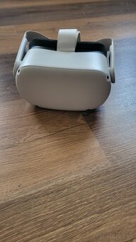 VR Oculus Quest 2 (64GB) TOP STAV - 2