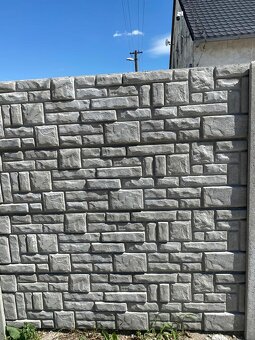 Betonovy plot - 2
