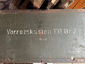 Německá vojenská bedna na díly ke kulometu MG 131 - 2