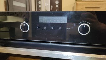 Predám vstavanú elektrickú rúru na náhradné diely - 2