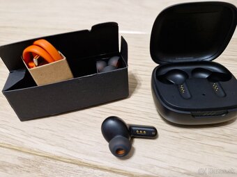 Nabíjacie puzdro JBL Live Pro + TWS - 2
