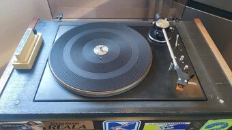 Tesla 1133 A - HiFI stereo prijímač s gramofónom HC42 - 2