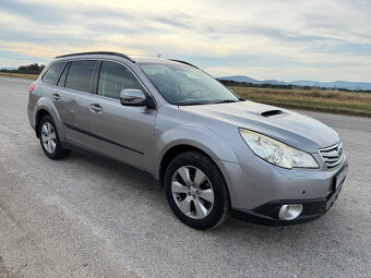 SUBARU OUTBACK - 2