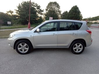 Toyota RAV4 2.2d 100kw 4x4 - 2