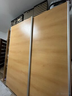 Posuvná šatníková skriňa - 2