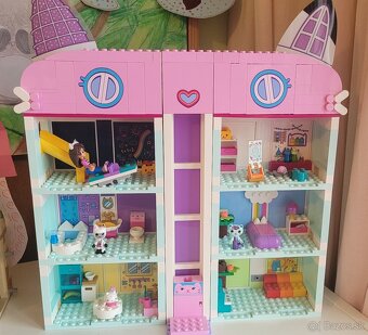 LEGO® Gabby's Dollhouse 10788 Gabinin kúzelný domček - 2