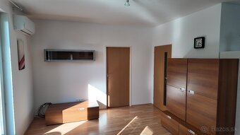 2izb byt s balkónom v tichej lokalite, Priemyselná - 2