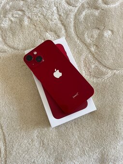 Apple iPhone 13 Red 128gb - 2