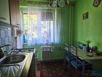 3 izbový byt na predaj s garážou  v Nových Zámkoch. - 2