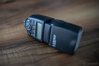 Canon speedlite EXII - 2