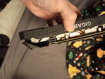 Gigabyte GTX 1650 SUPER 4GB GDDR6 - 2