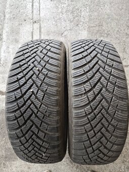 Predam 2ks zimne pneu 195 55 16 - 2