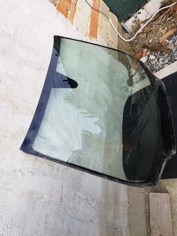 Peugeot 308 čelné sklo - 2