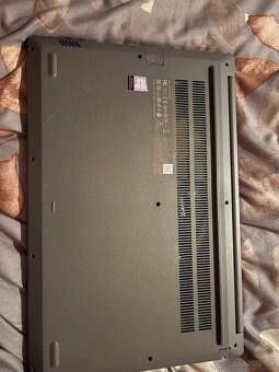 Lenovo ThinkBook 15-IIL - 2