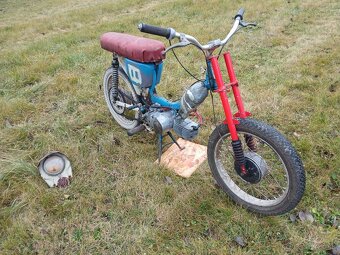 jawa 50 pionier + extra diely - 2