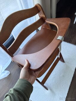 Rastúca stolička - 2