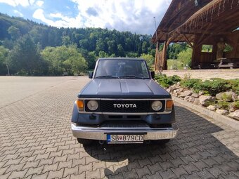 Toyota Land cruiser 70 - 2