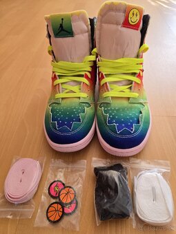 J Balvin x Nike Air Jordan 1 Retro High OG - 2