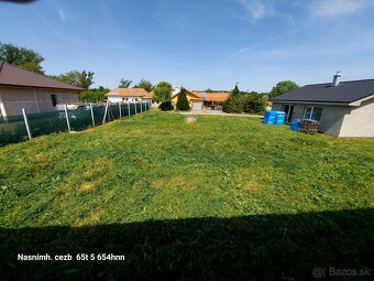 Predám pozemok v obci Žitavce 500m2. - 2