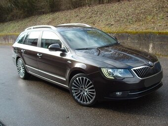 Superb 2.0TDI 125KW Laurin & Klement DSG - 2