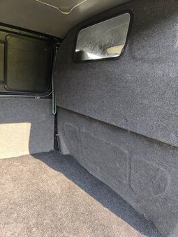 Volkswagen Transporter T5 - 2