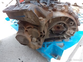 Predám prevodovku 6 rýchlostný manuál 1.9 TDI, 85 kw - 2