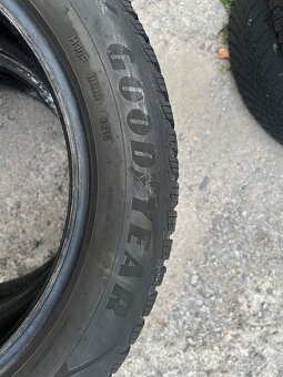 GoodYear 205/55/R16 - 2