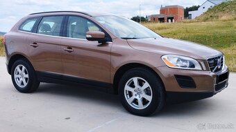 Volvo XC60 2.4D 4x4 Momentum r.v.2011-194263km - 2