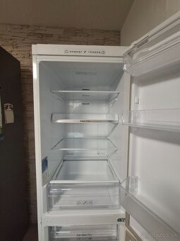 Samsung chladnička s mrazničkou - 2