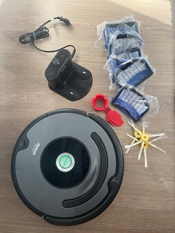 Roomba 676 - 2