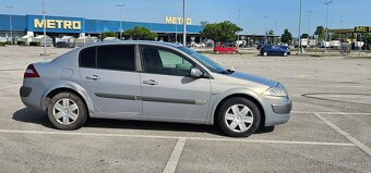 Renault Megane - 2