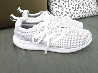 Predám pánske tenisky zn. adidas, č. 10,5 (45,5) - 2