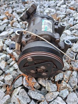 Klimakompresor na Renault Thália 1.2 55kw rok2009 - 2