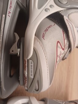 Detské nastaviteľné korčule 28-32 - 2