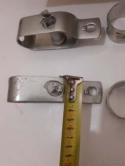 Napinák zn veľký 12cm na pletivo - 2