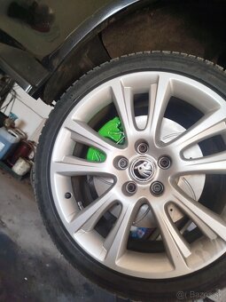 Škoda Octavia 2 vrs 2.0 tfsi - 2