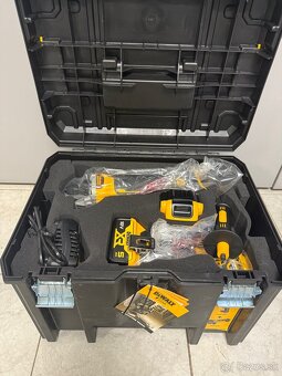 DEWALT DCK2080P2T - 2