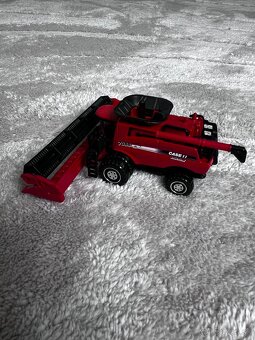 Matchbox 2010 harvester kombajn - 2
