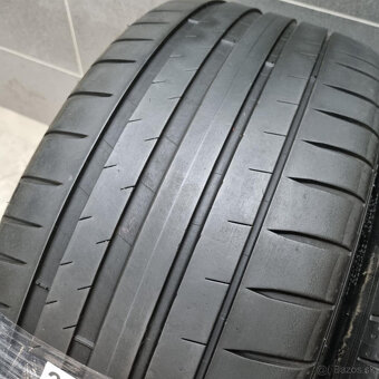 Letné pneumatiky 235/40 R19 MICHELIN DOT3418 - 2